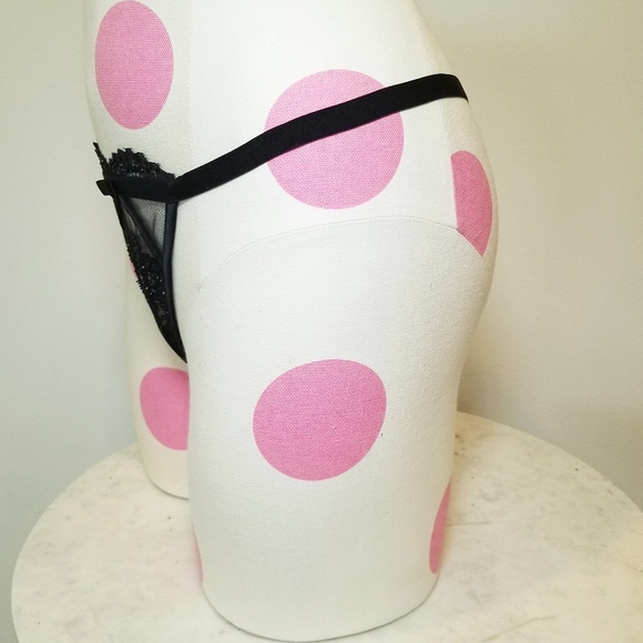 Victoria's Secret Vintage Designer Collection Thong w/ Rhinestone Crystal's NWT - Picture 4 of 16